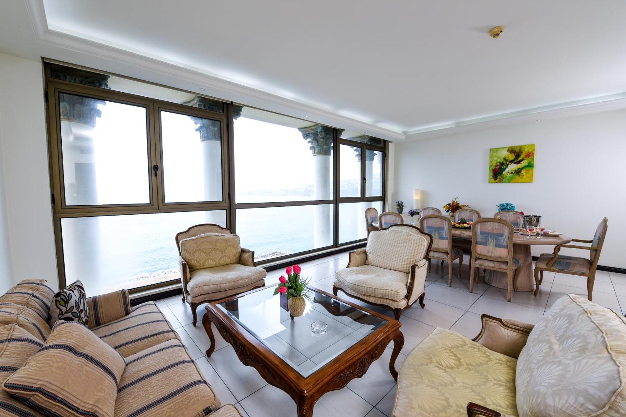Portaluna Hotel & Resort Jounieh Exterior foto