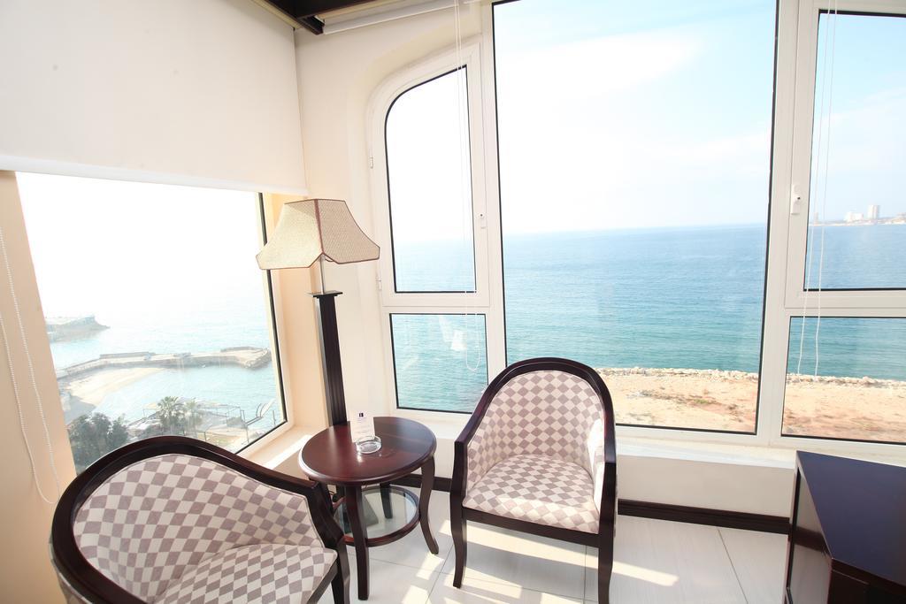 Portaluna Hotel & Resort Jounieh Exterior foto